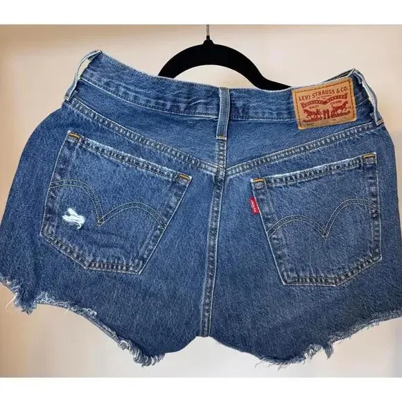 Levi's Women's Distressed Denim Shorts - Size 28 - Picture 2 of 4